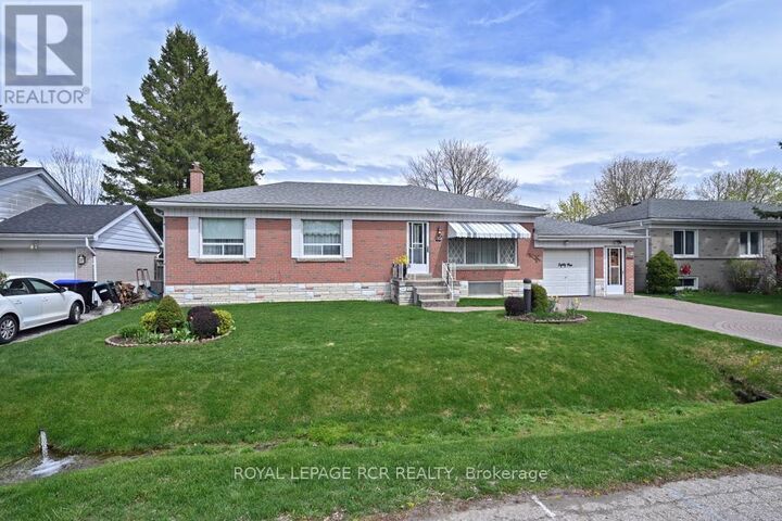 Property Photo:  89 William Street  ON L9R 1N2 