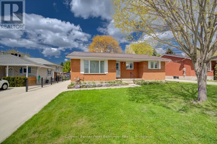 Property Photo:  106 Orange Street  ON N0G 2V0 