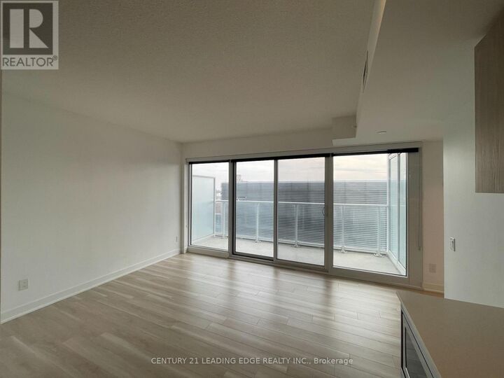 Property Photo:  17 Bathurst Street 1502  ON M5V 1A5 