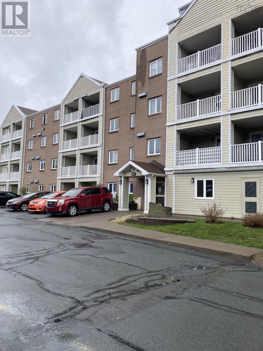 Property Photo: 15 Langbrae Drive 103 NS B3M 3W5