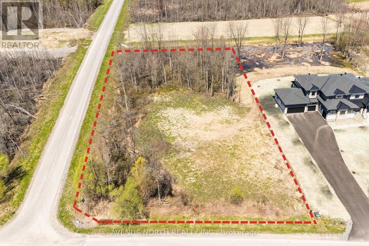 Property Photo:  5829 Red Castle Ridge  ON K4M 0A7 