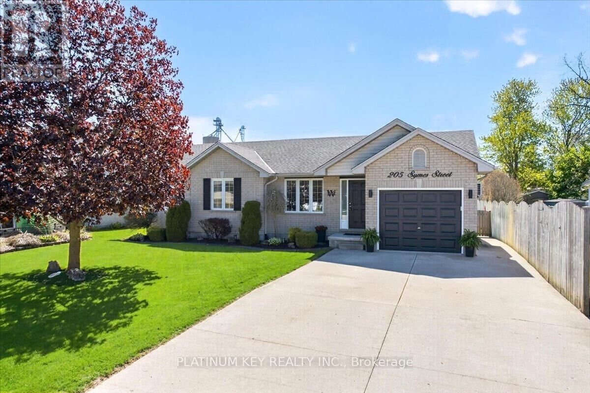 Property Photo:  205 Symes Street  ON N0L 1M0 