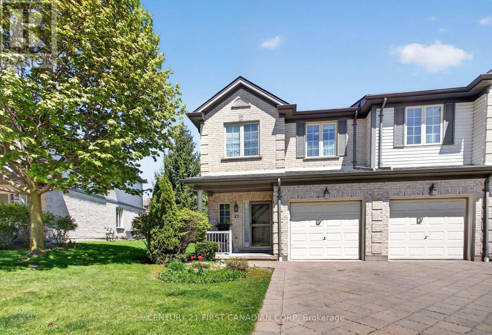 Property Photo:  505 Blue Jay Drive 27  ON N5X 4K7 