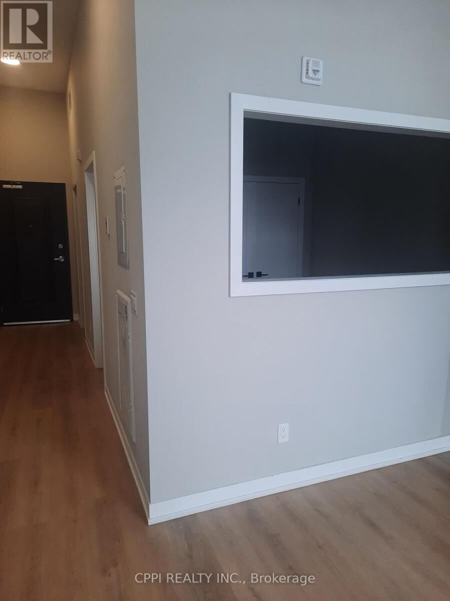 Property Photo:  140 Simcoe Street 208  ON K9H 0K5 