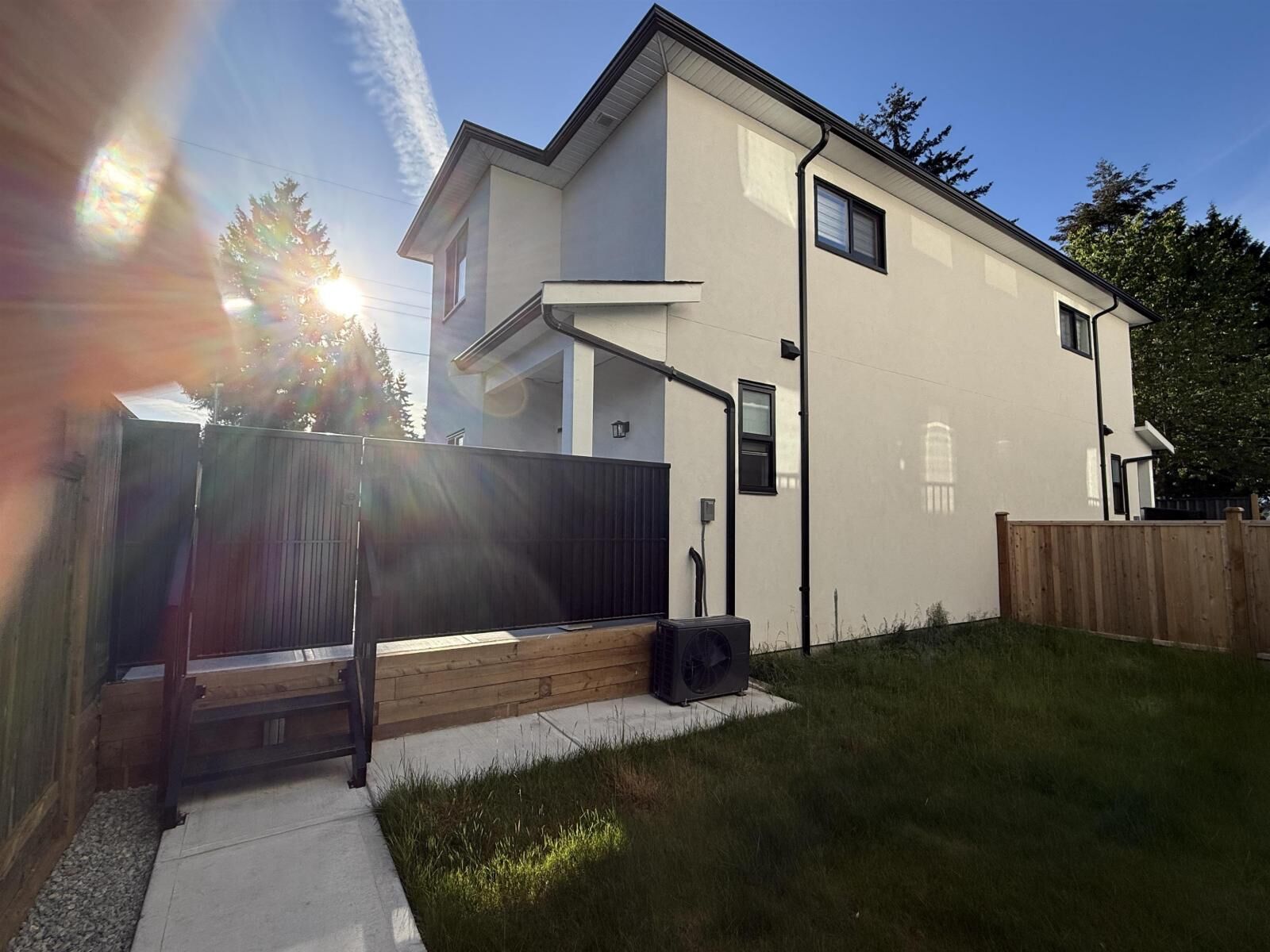 Property Photo:  9727 129A Stree 101  BC V3T 3J6 