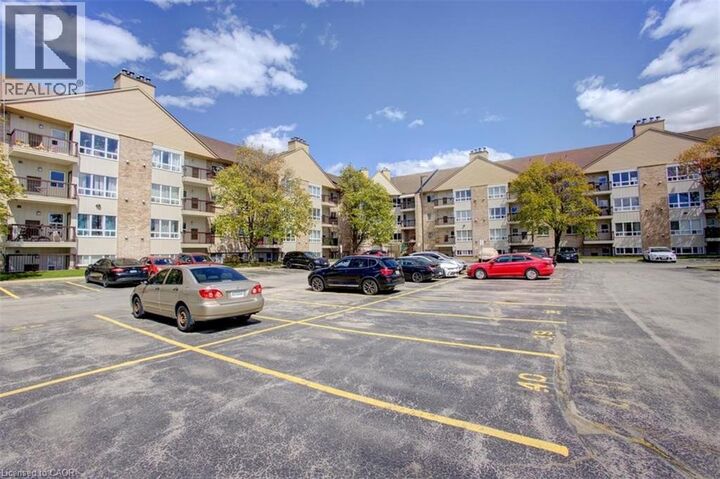 Property Photo:  15 Hofstetter Avenue 108  ON N2A 3Z7 