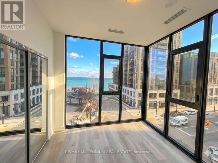 Property Photo:  2075 Lakeshore Road South 415  ON L7R 1E2 
