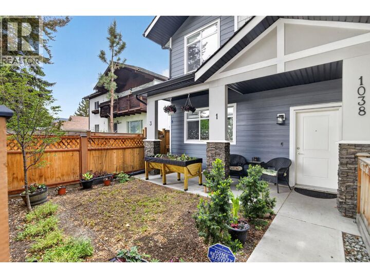 Property Photo:  1038 Stockwell Avenue 1  BC V1Y 6W5 