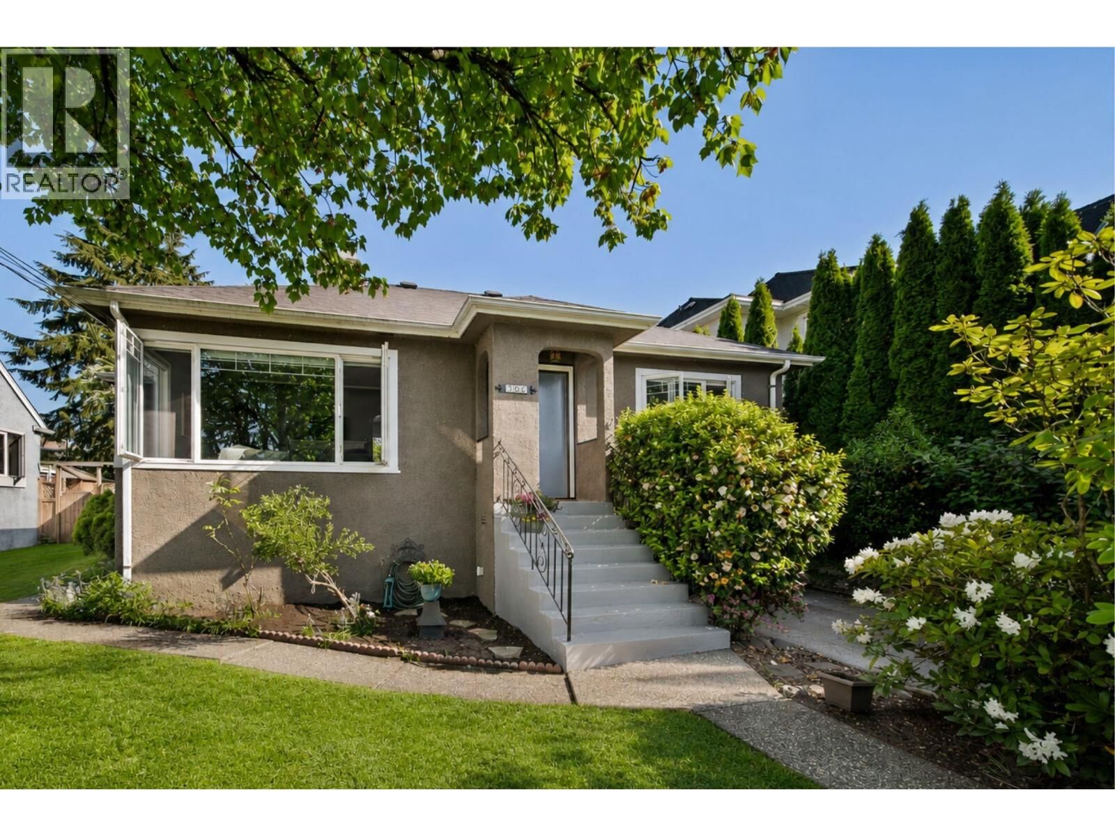 Property Photo:  306 Ninth Avenue  BC V3L 2A1 