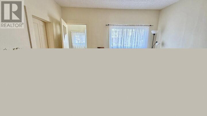 Property Photo:  239 Egan St  ON P7A 2W6 