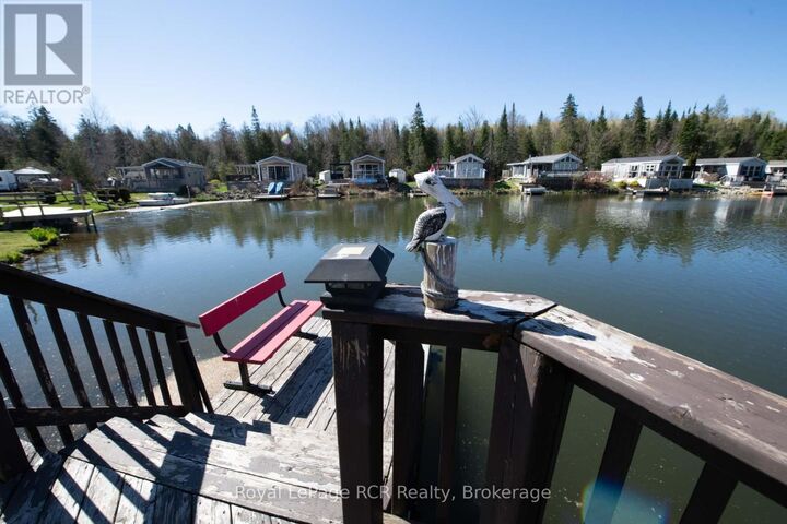 Property Photo:  61 Lakeside Street  ON N0G 2L0 