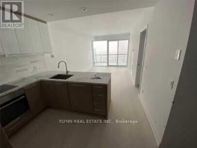 Property Photo:  488 University Avenue 3412  ON M5G 1V1 