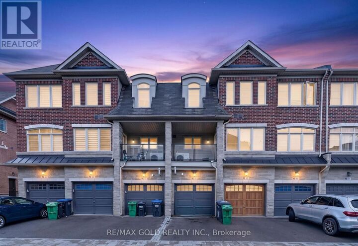 Property Photo:  200 Veterans Drive 48  ON L7A 4S6 