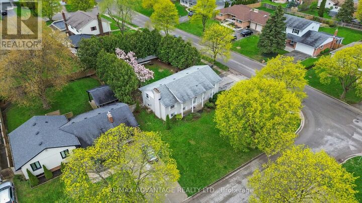 Property Photo:  485 Chiddington Avenue  ON N6C 2W1 