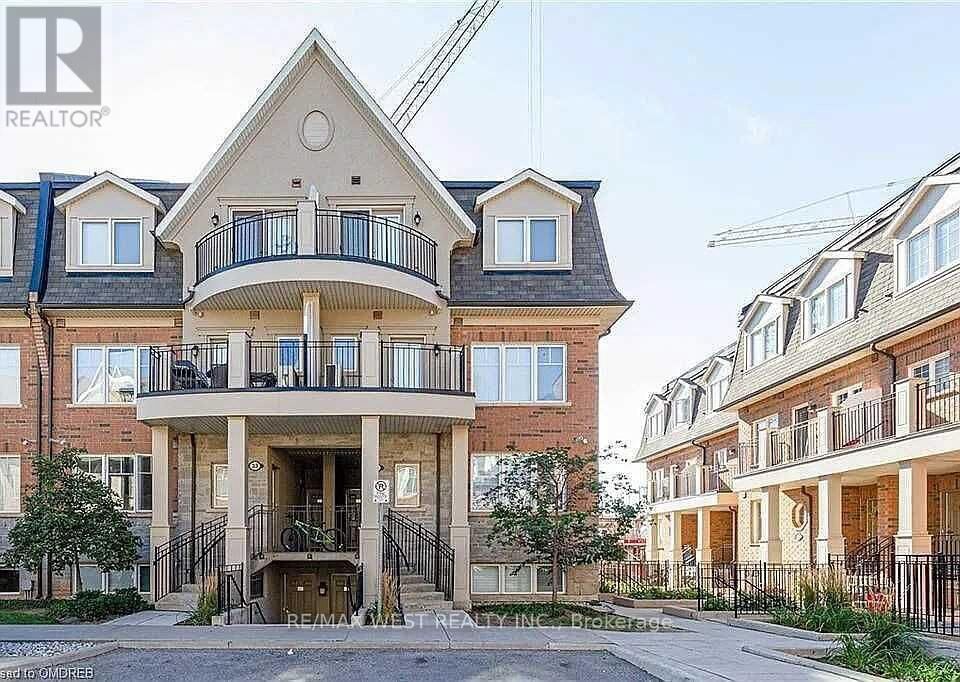 Property Photo:  2420 Baronwood Drive 34-04  ON L6M 0J7 