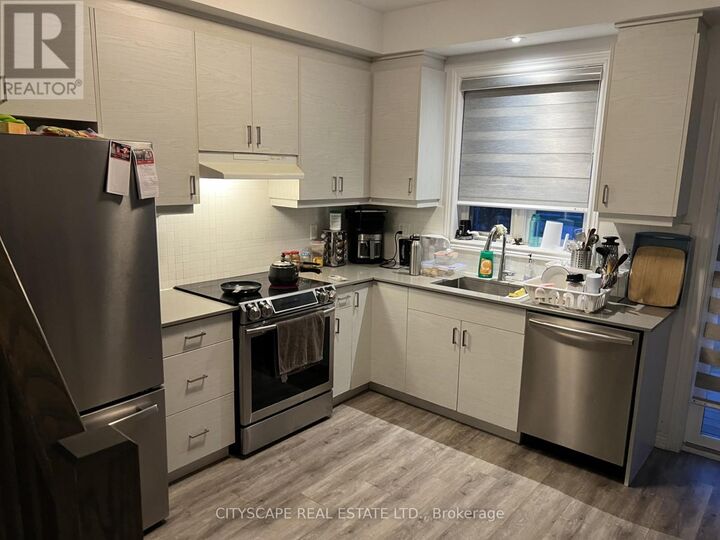 Property Photo:  575 Woodward Avenue 17  ON L8H 0B3 