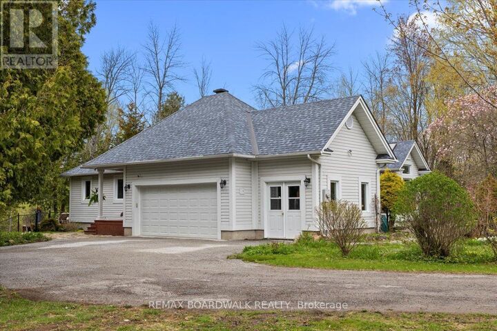Property Photo:  212 Sheldon Road  ON K0G 1V0 