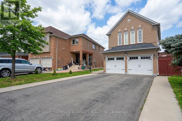 Property Photo:  11 Rangeland Road  ON L6R 1L4 