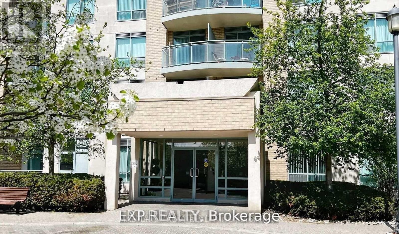 Property Photo:  51 Baffin Crescent 301  ON L4B 4P6 