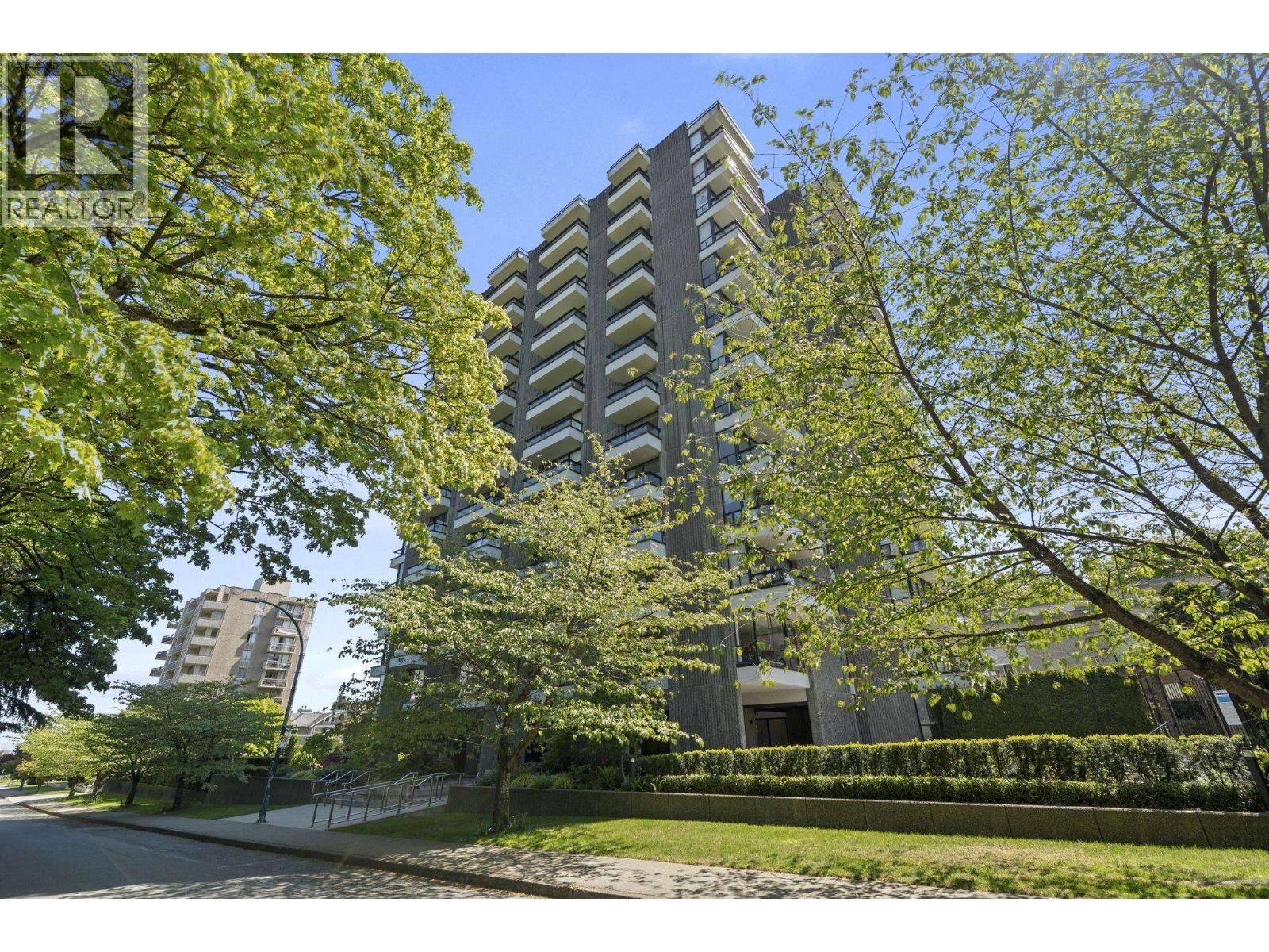 Property Photo:  2370 West 2nd Avenue 901  BC V6K 1J1 