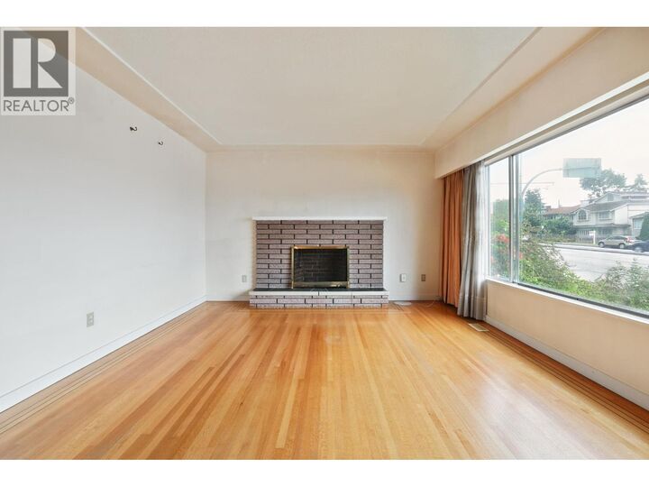 Property Photo:  2894 McGill Street  BC V5K 1H6 