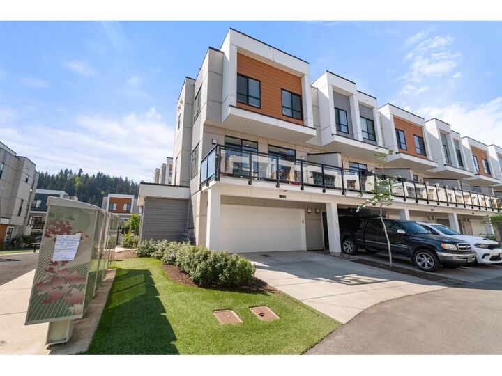 Property Photo:  46150 Thomas Road 168  BC V2R 6B3 