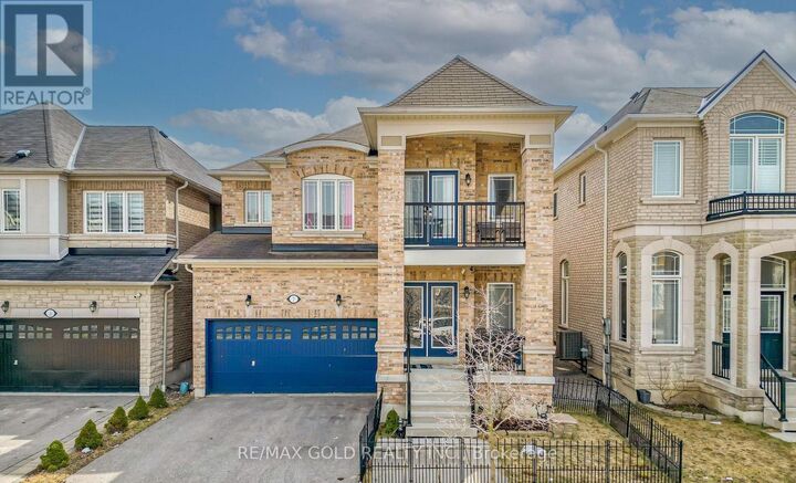 Property Photo:  7 Bellotti Crescent  ON L1Z 0M2 