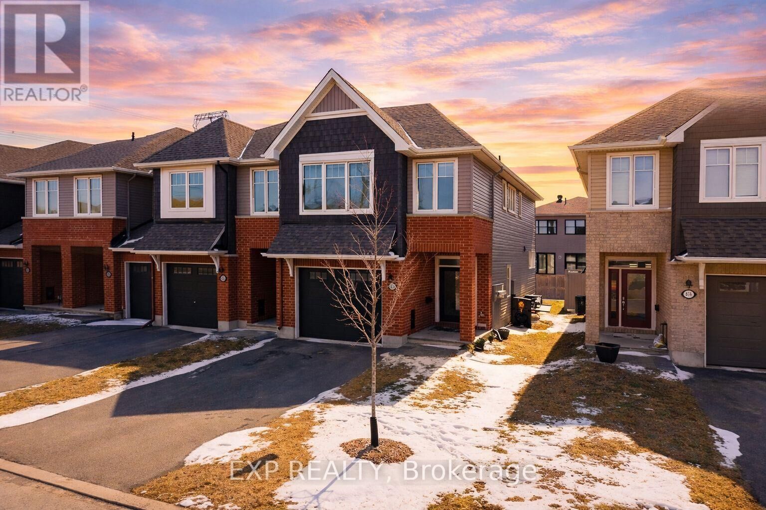 Property Photo:  618 Taliesin Crescent  ON K2S 2W5 
