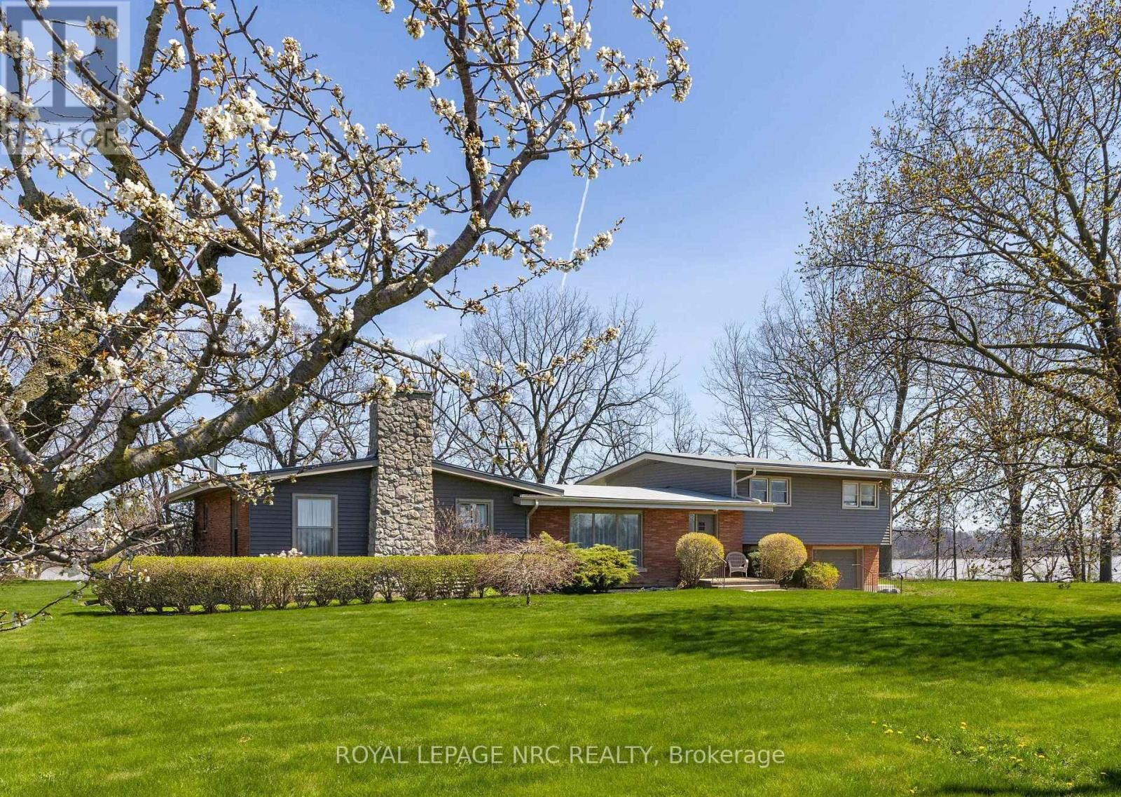 Property Photo:  4521 Twenty First Street  ON L0R 2E0 