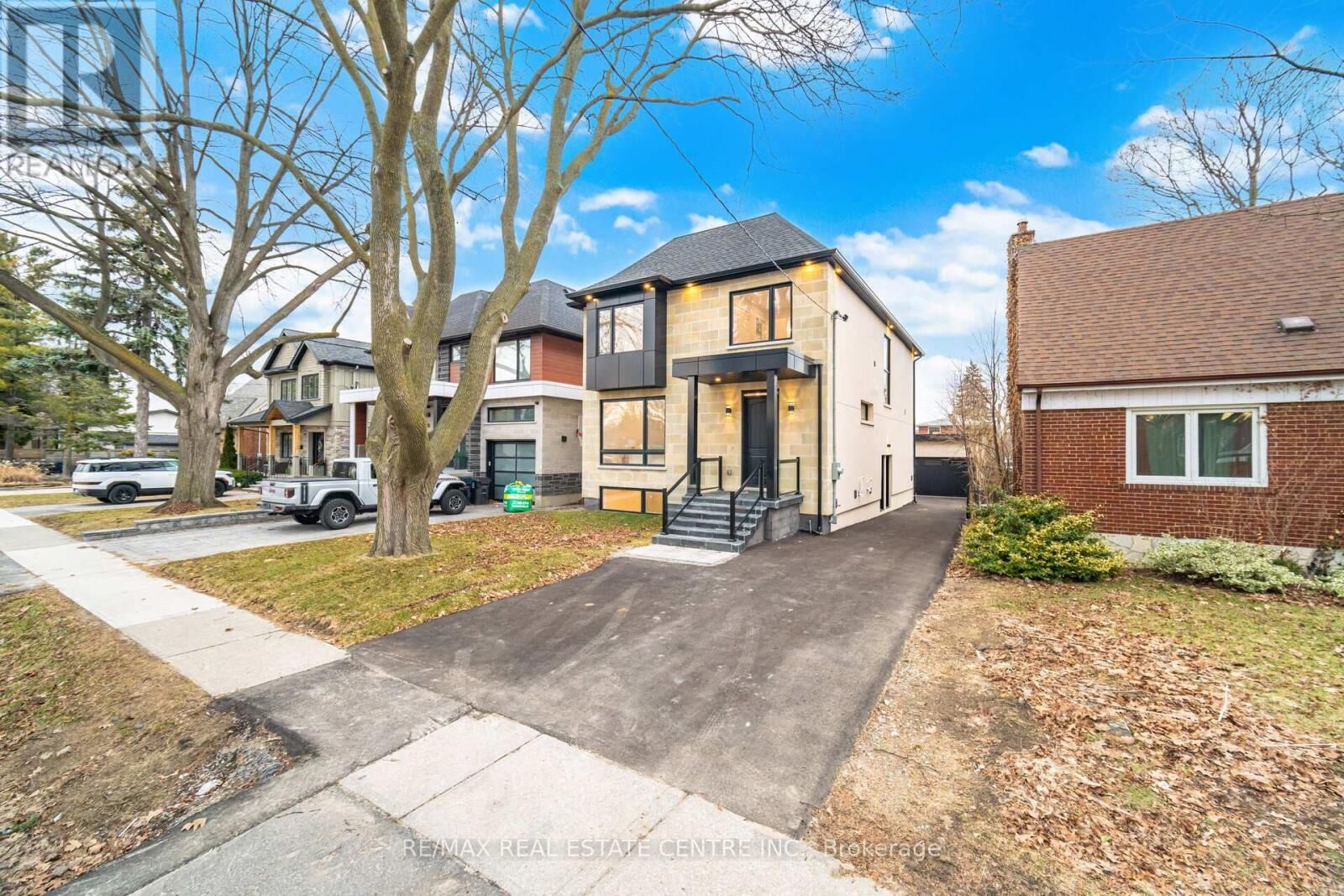 Property Photo:  11 Bentley Drive Main  ON M8Z 3L9 