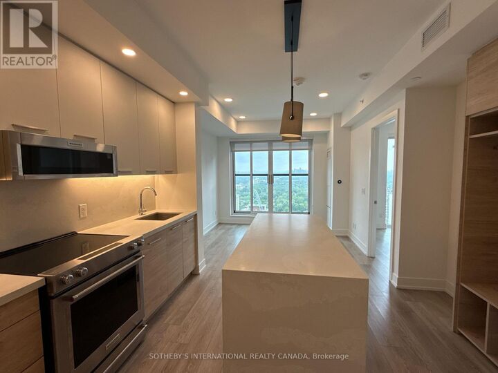 Property Photo:  200 Redpath Avenue 3608  ON M4P 0E6 