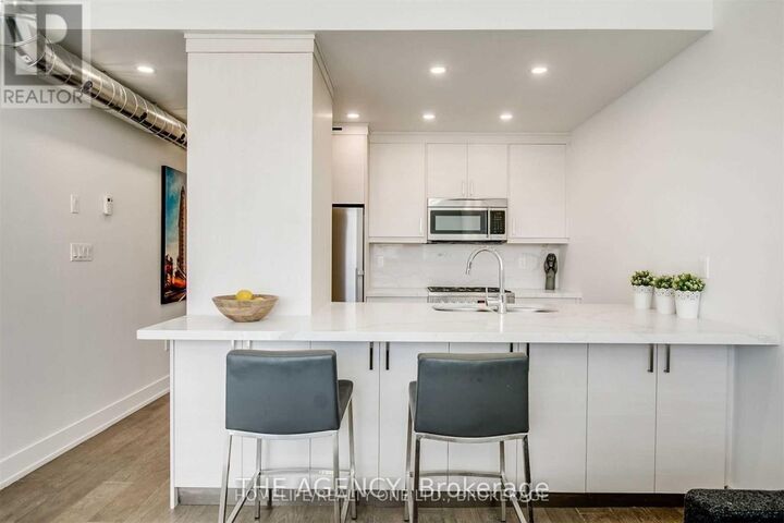 Property Photo:  303 Gilmour Avenue  ON M6S 3B6 