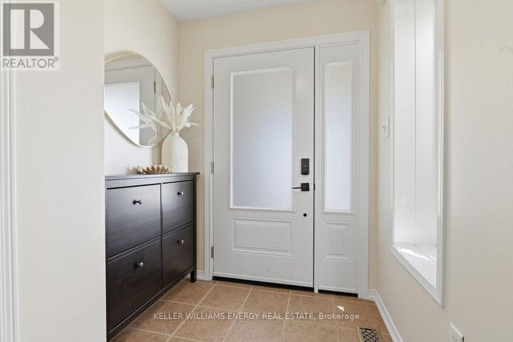 Property Photo:  1428 Coldstream Drive  ON L1K 2Y8 