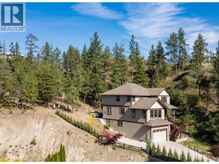 Property Photo:  2200 Sunview Drive  BC V1Z 3X9 