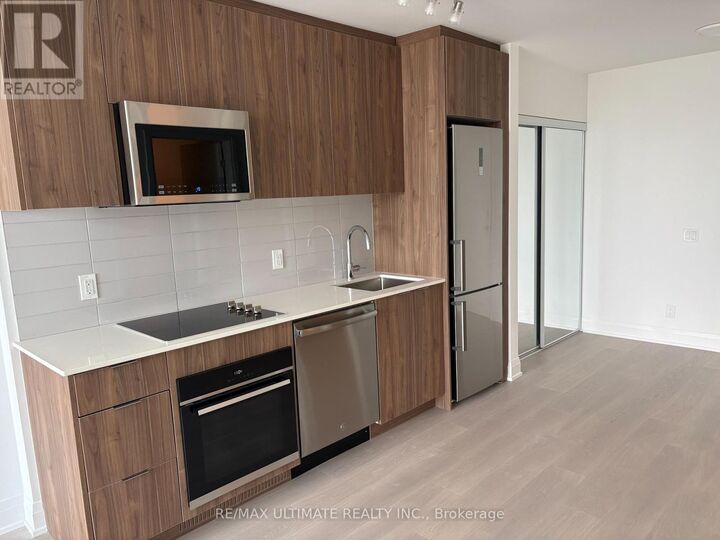 Property Photo:  743 Warden Avenue 315  ON M1L 4A8 