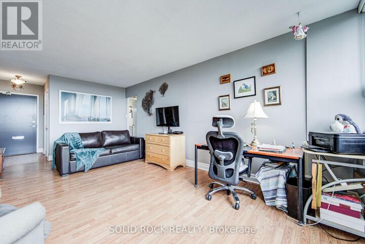 Property Photo:  451 The West Mall West 810  ON M9C 1G1 