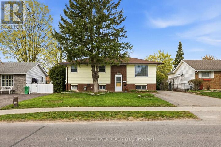 Property Photo:  599 Otonabee Drive  ON K9J 7X8 