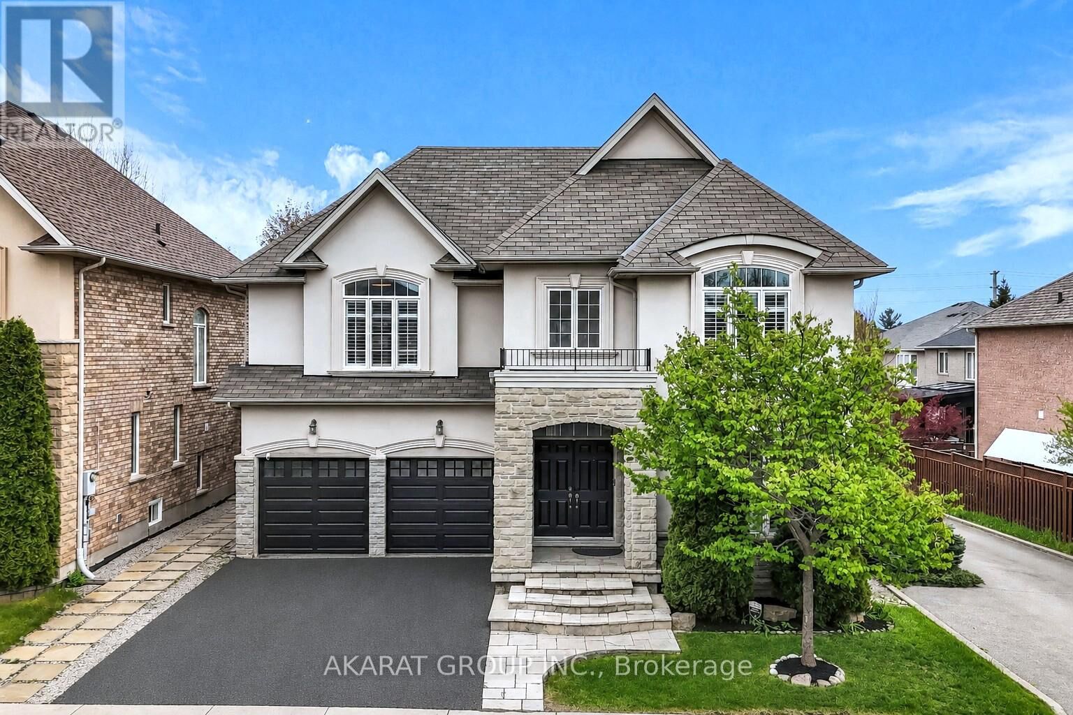 Property Photo:  2376 Brockberry Crescent  ON L6M 4T3 
