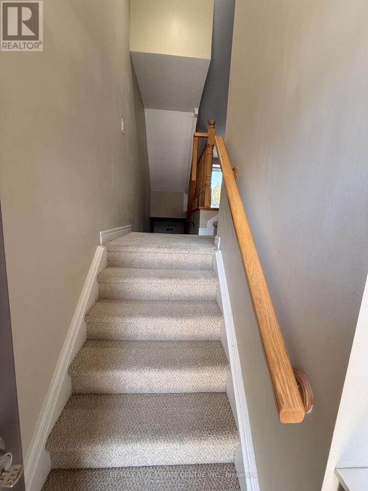 Property Photo:  1380 Costigan Road 52  ON L9T 8L2 
