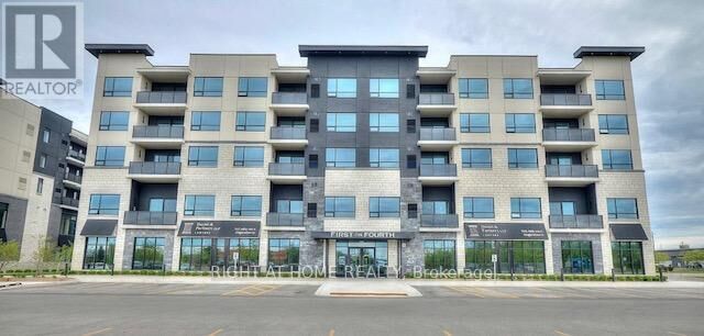 Property Photo:  300B Fourth Avenue 507  ON L2S 0E6 