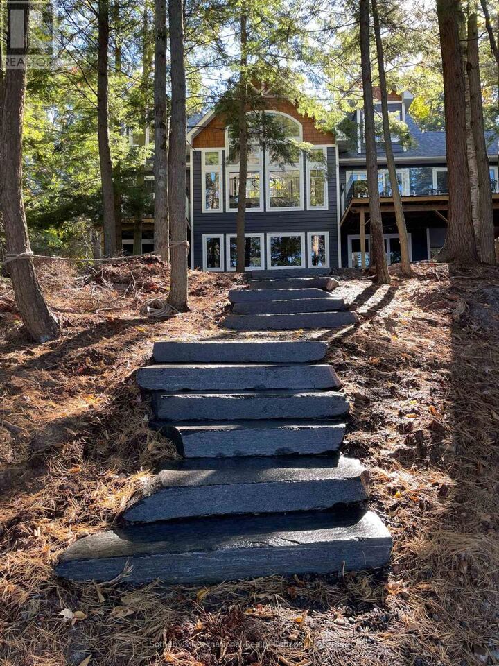 Property Photo:  8091 Lake Joseph Road 6  ON P0C 1H0 
