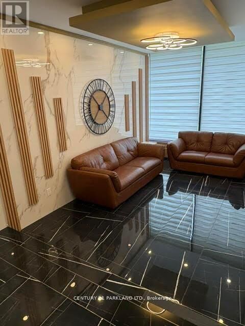 Property Photo:  10 Sunny Glen Way 701  ON M3C 2Z3 