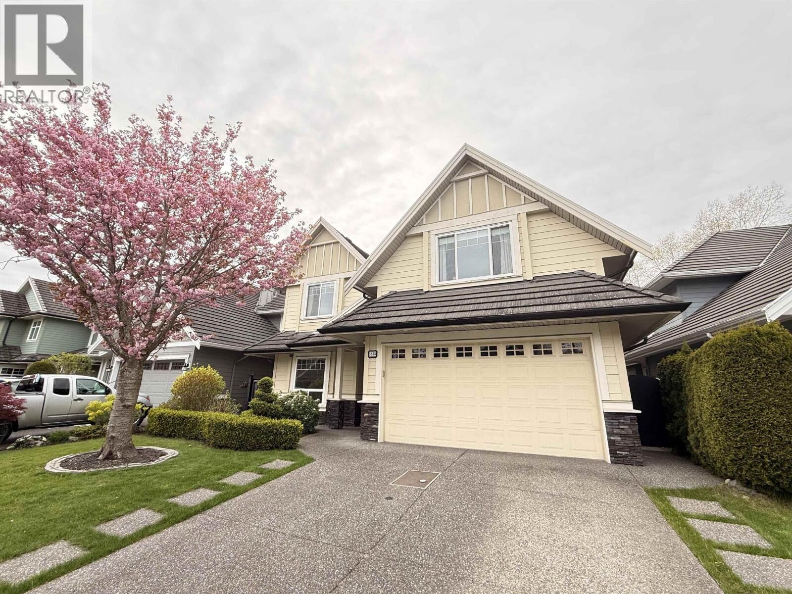 Property Photo:  5835 Fair Wynd  BC V4K 5H1 