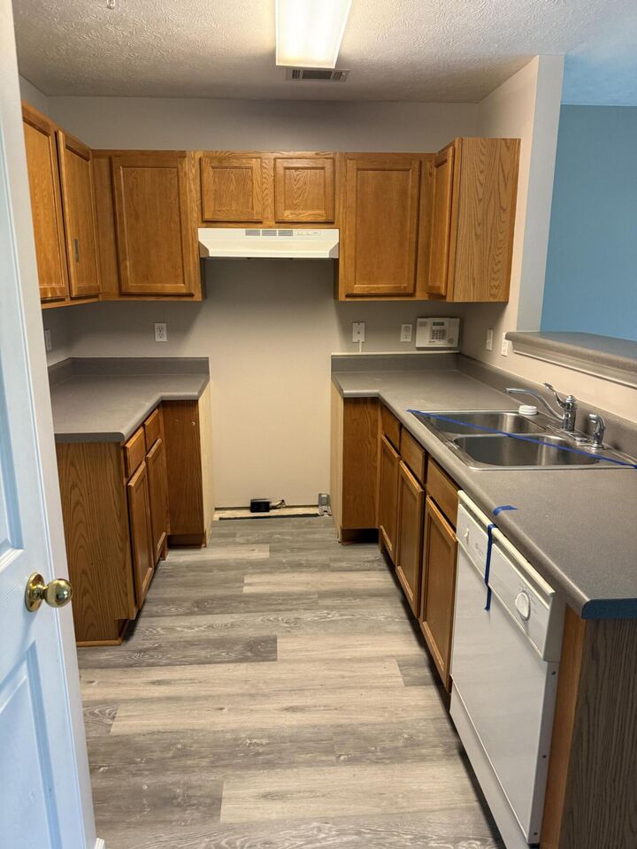 Property Photo:  197 Swaying Pine Court  FL 32539 