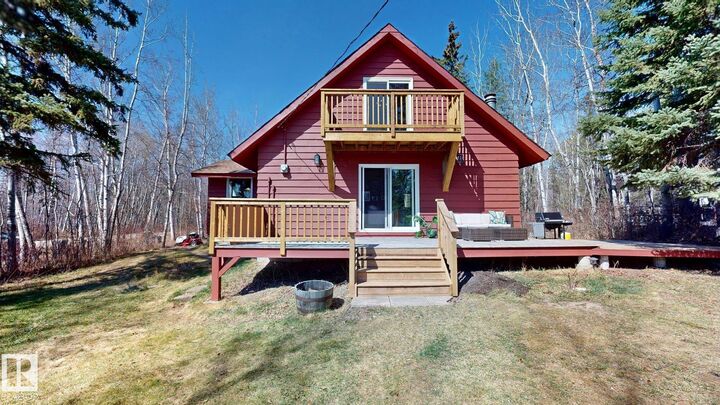Property Photo:  47402 Rge Rd 1010  AB T0C 2P0 