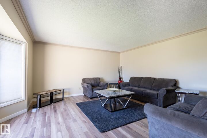 Property Photo:  18012 96 Street NW  AB T5Z 2G5 