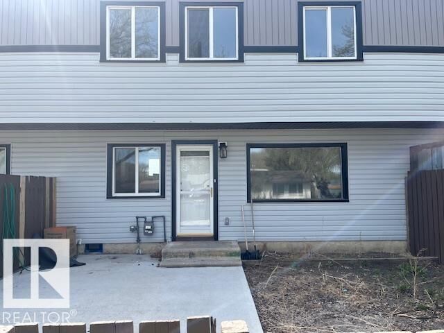 Property Photo:  6117 120 Avenue NW  AB T5W 1L9 