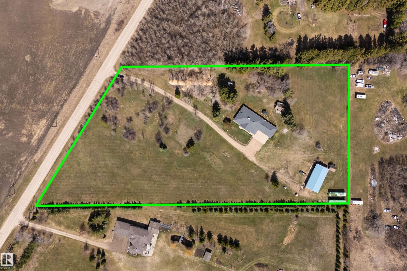 Property Photo: 19403 Fort Road NE AB T5Y 6H2