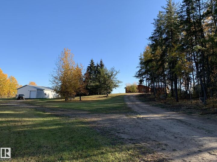 Property Photo:  49321 Twp Rd 630  AB T0A 0T0 