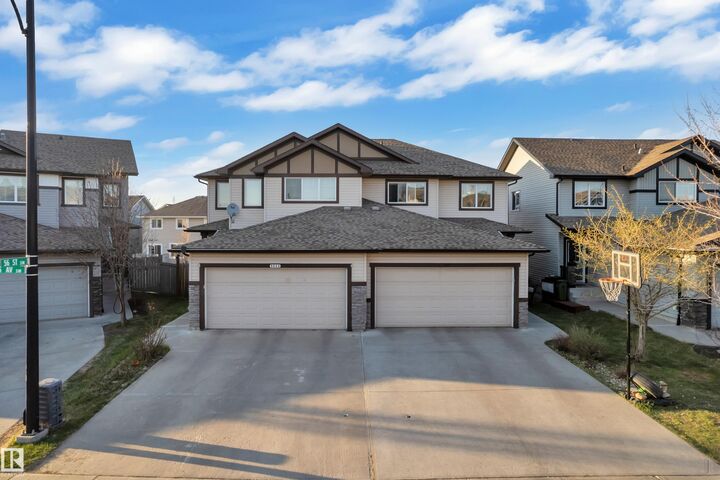 Property Photo: 5520 5 Avenue SW AB T6X 1R9